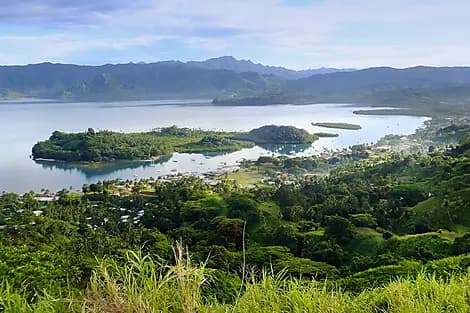 18 Avr 27 - Savusavu, île Vanua Levu