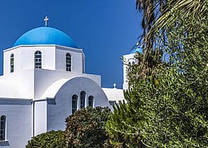 Villages, basilique et vignoble de Paros