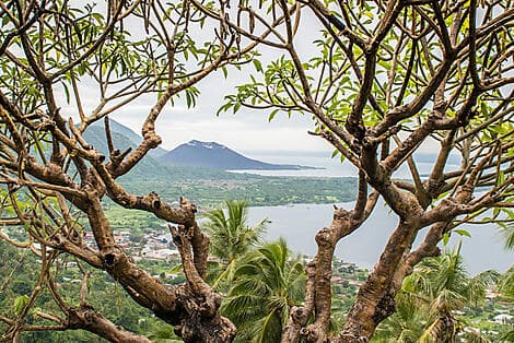 28 Févr 27 - Rabaul, archipel Bismarck