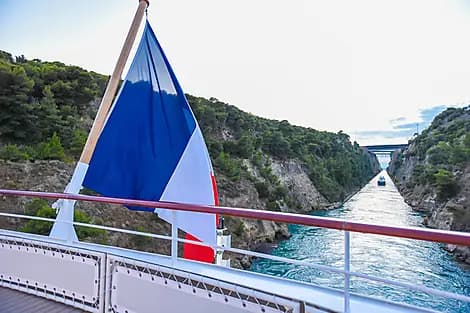 9 Nov 25 - Traversée du canal de Corinthe