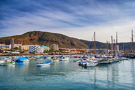 26 Nov 25 - Los Cristianos, Canaries