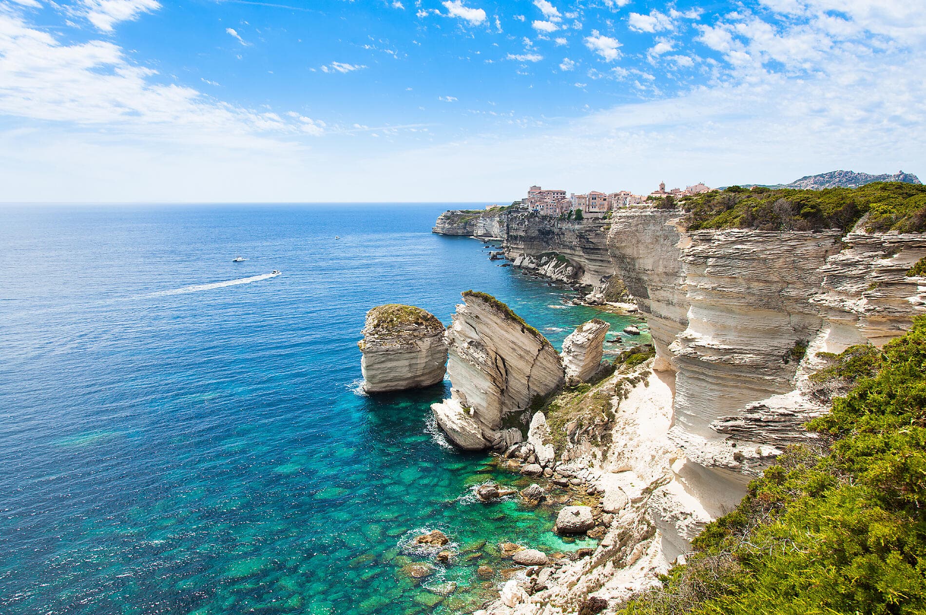 L'art en filigrane, des rivages français aux côtes italiennes 