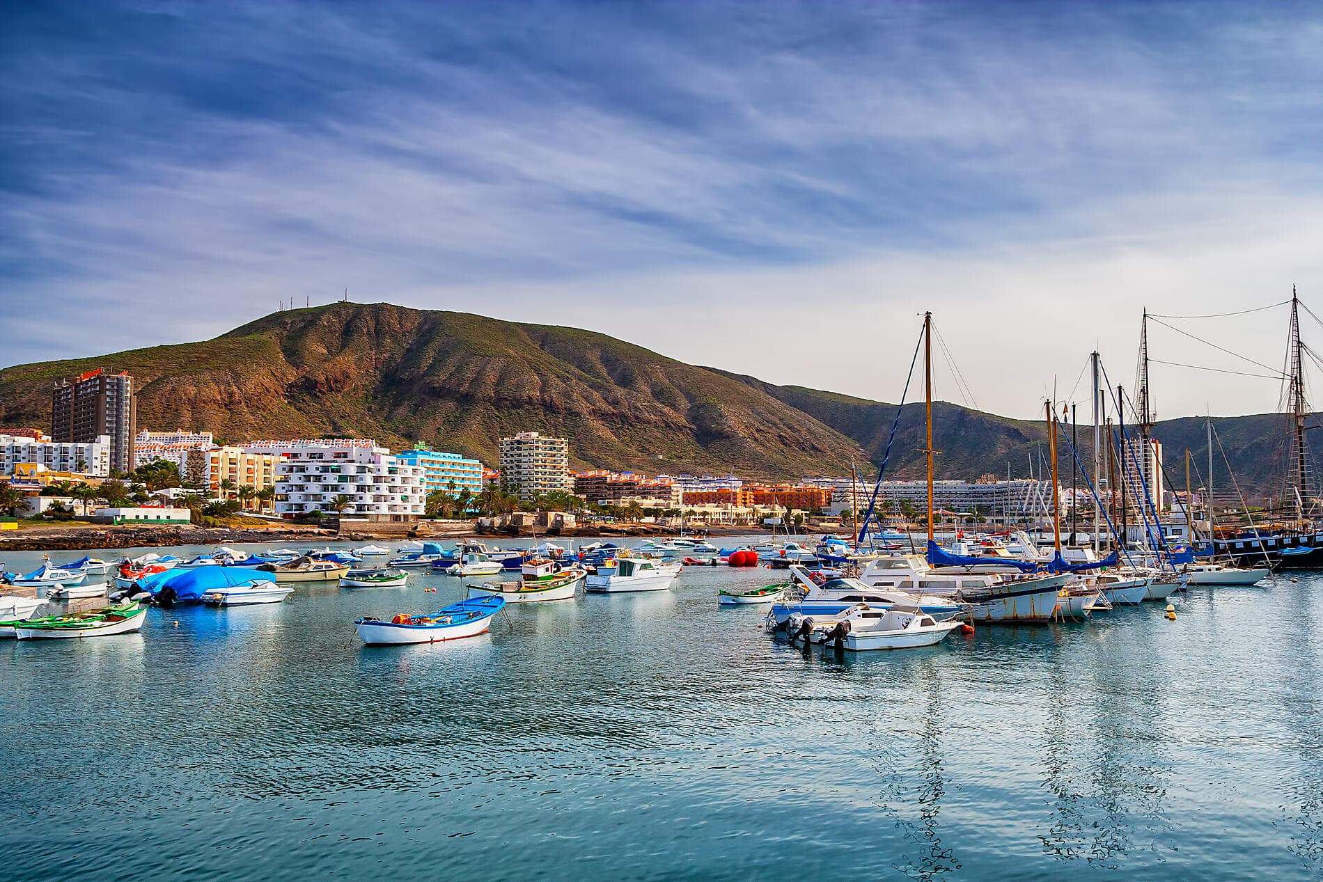 Entre volcans et océan, du Cap Vert aux Canaries  
